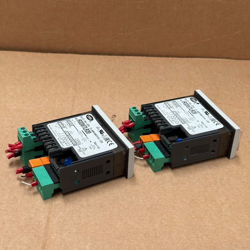 Carel – IR33W7LR20 – IR33 Universal Temperature/PID Controller (2 Relays, 24 V)