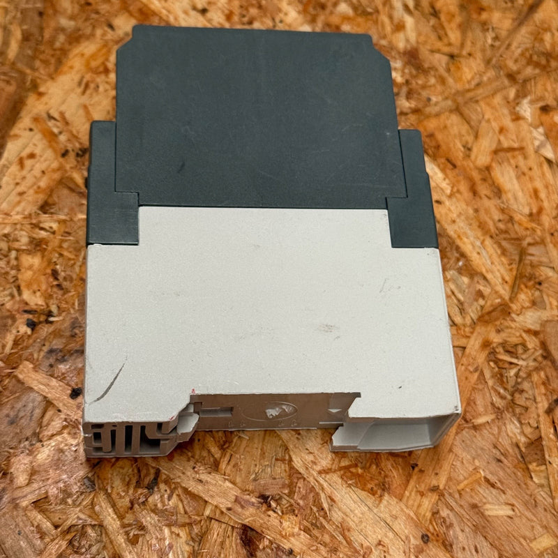ABB – 1SVR630020R0200 (CT-MVS.21) – Multifunction Time Relay