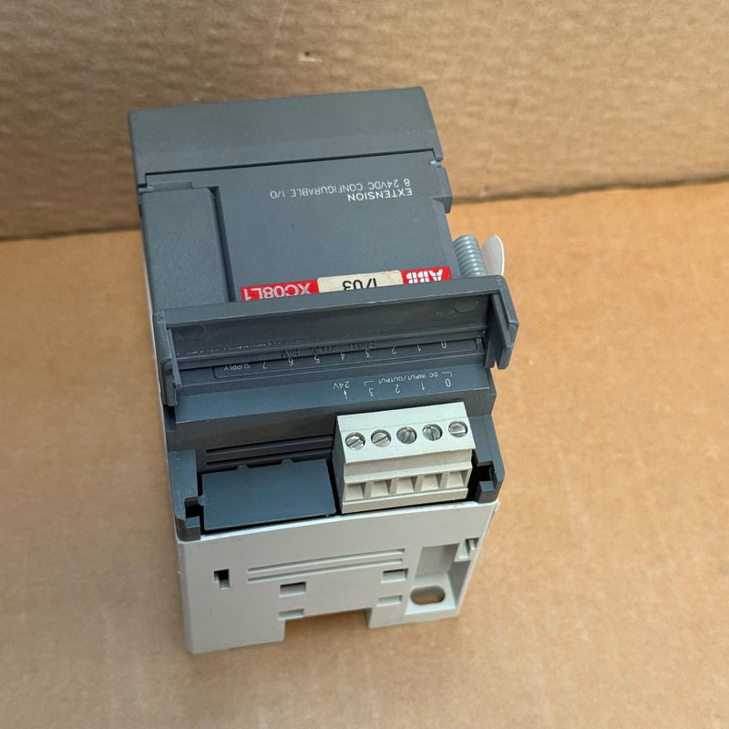 ABB – 1SBP260102R1001 / XC08L1-b03 – Digital I/O Extension Unit