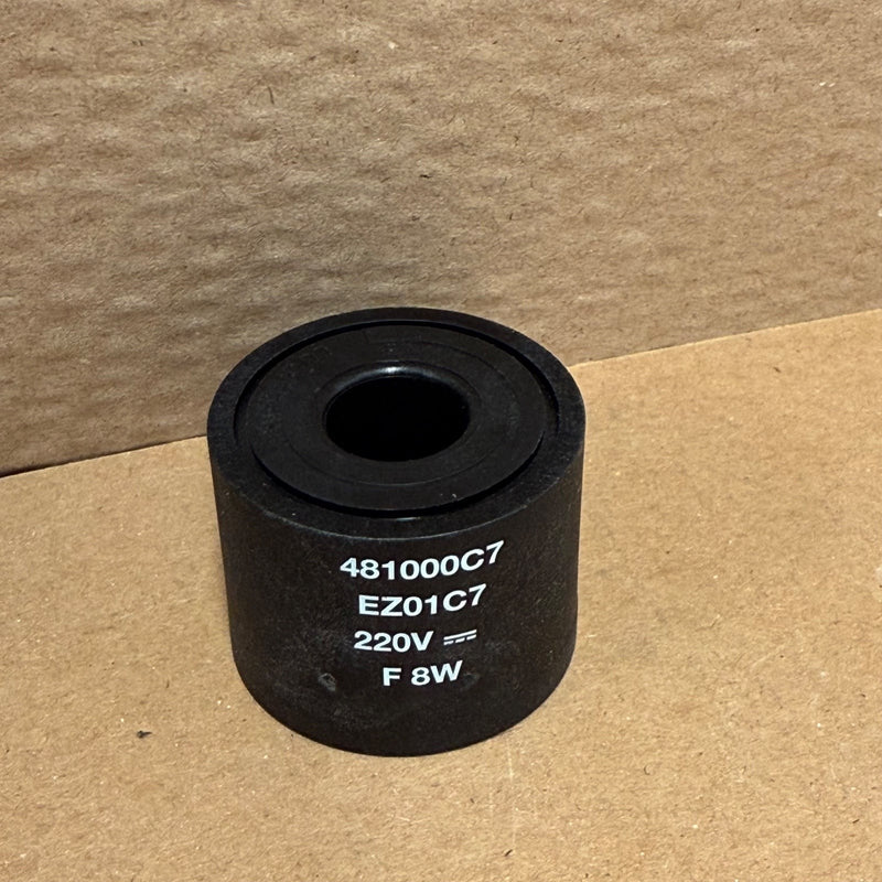 Parker – 481000C7 – Solenoid Valve Coil (220V DC, 8W, Class F)