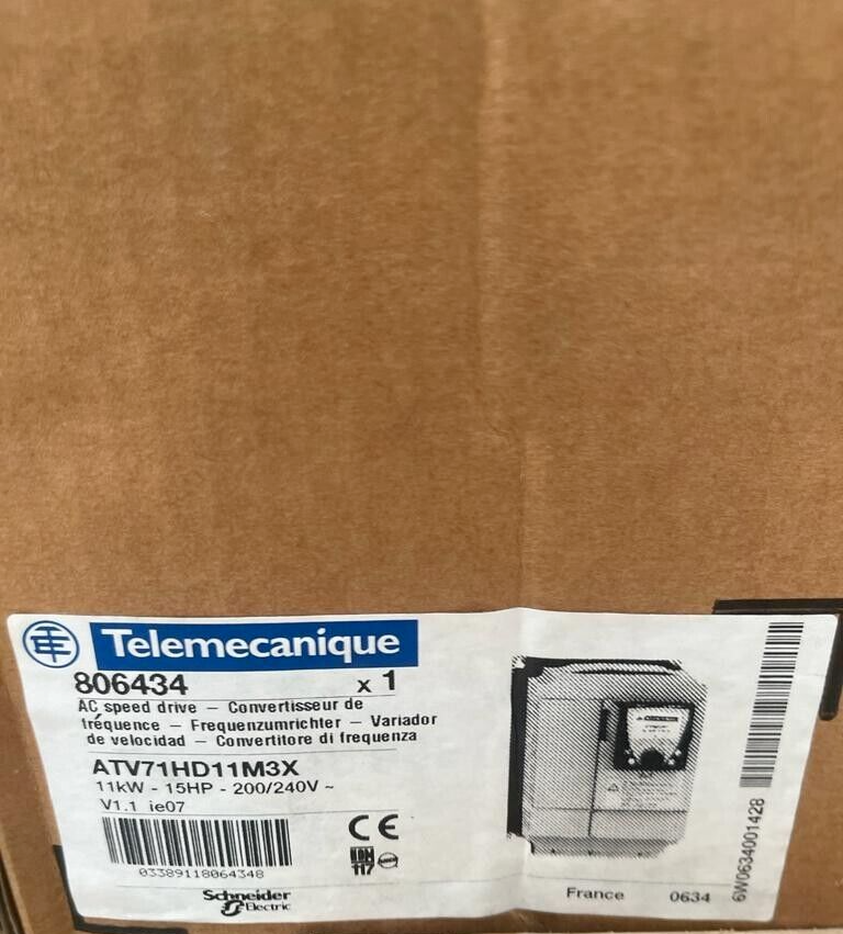 Telemecanique Schneider ATV71HD11M3X, AC speed drive 11kW - 15HP - 200/240V