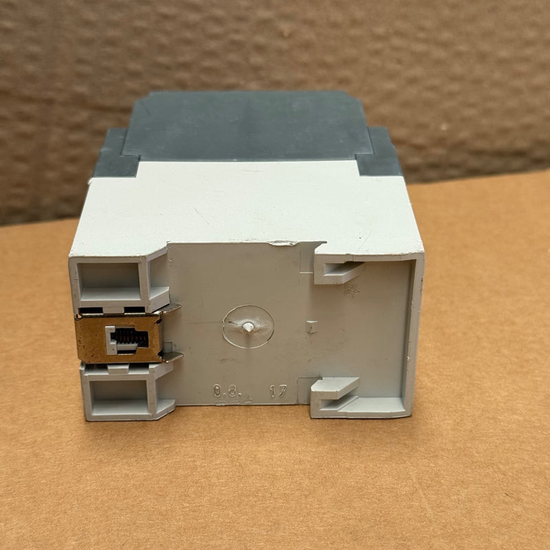ABB – CM-ENN (1SVR450051R0000) – Liquid Level Monitoring Relay (220–240V AC)