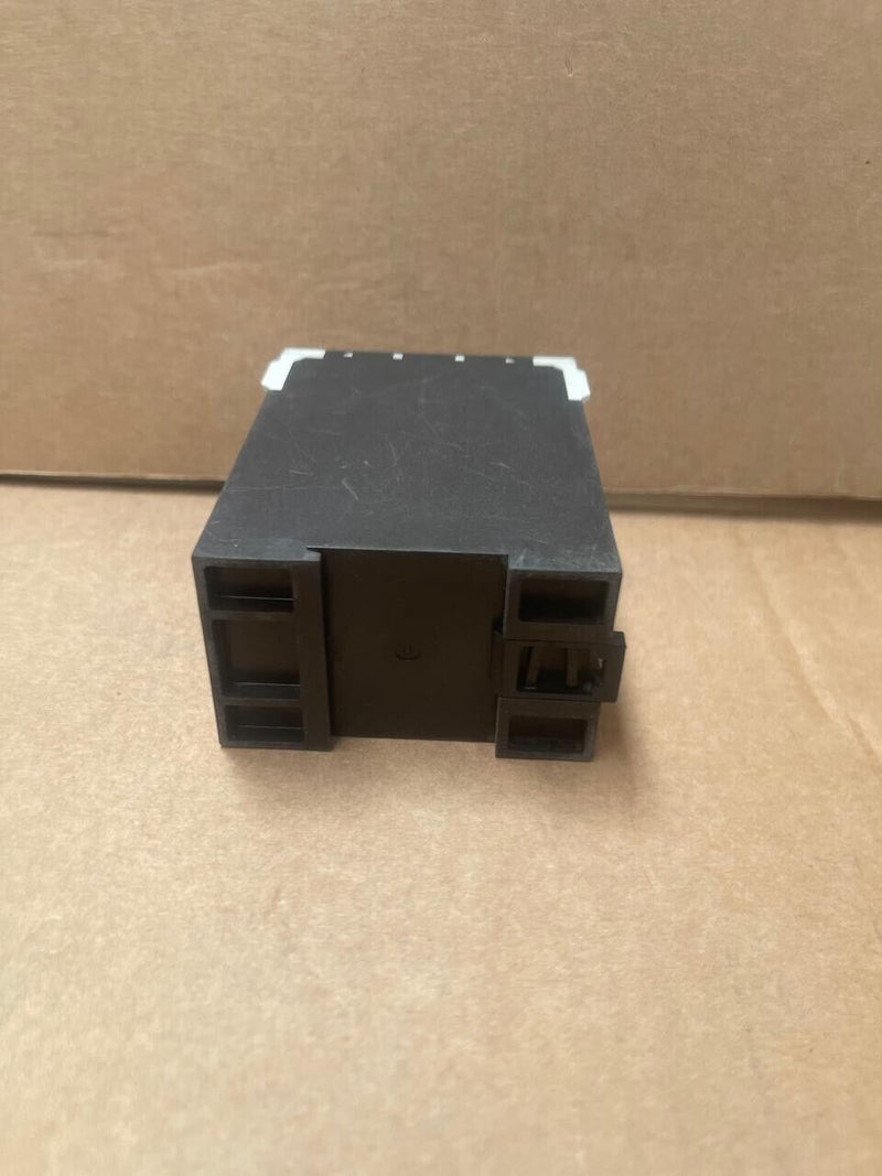 Lovato Electric – DRV3N400 – Three-Phase Voltage Monitoring Relay