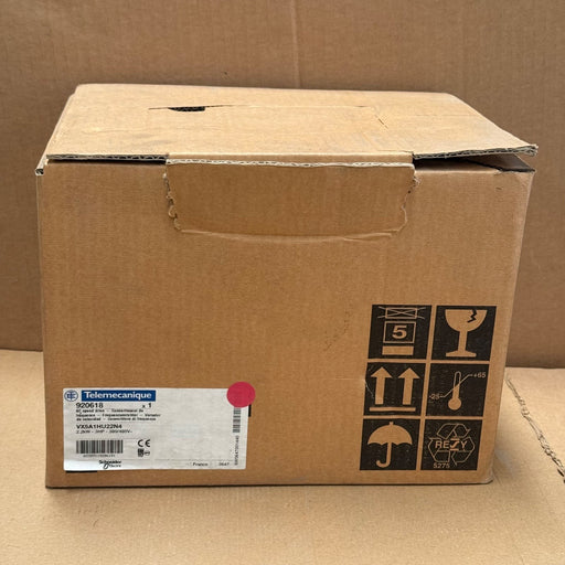 Telemecanique – VX5A1HU22N4 – Altivar AC Variable Frequency Drive 2.2kW/3HP