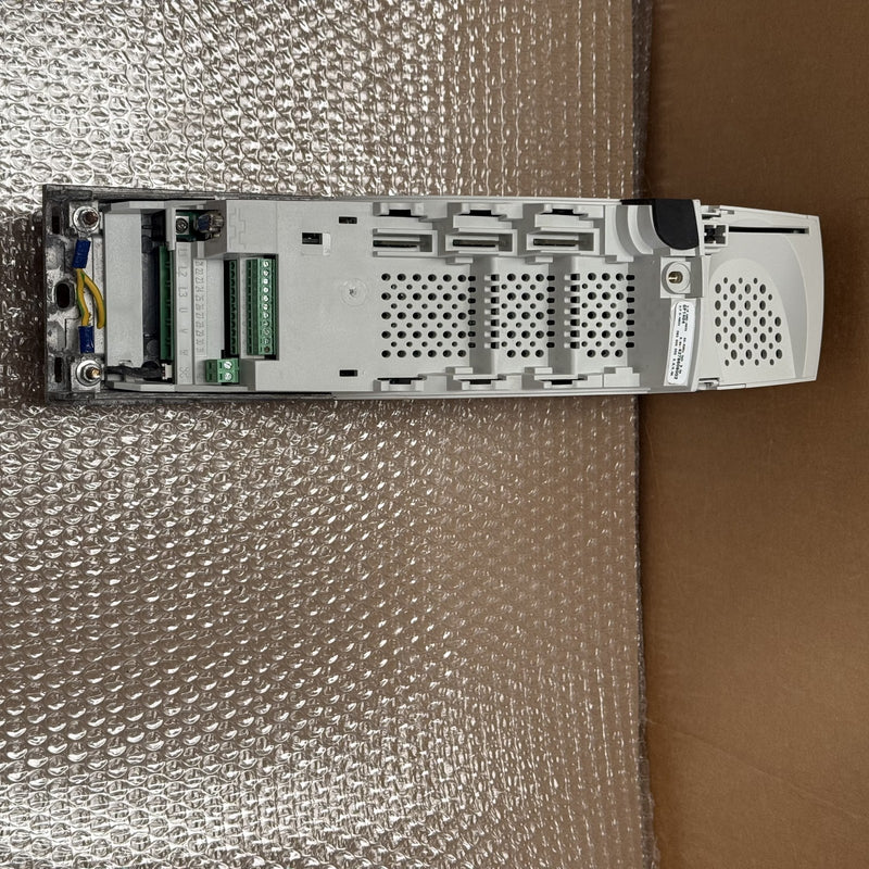CONTROL TECHNIQUES – SP1404 – Unidrive 2.2/3.0KW VFD