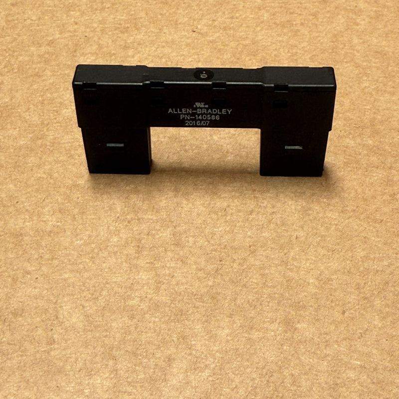 8PCS Allen-Bradley – 140586 – Kinetix Servo Busbar