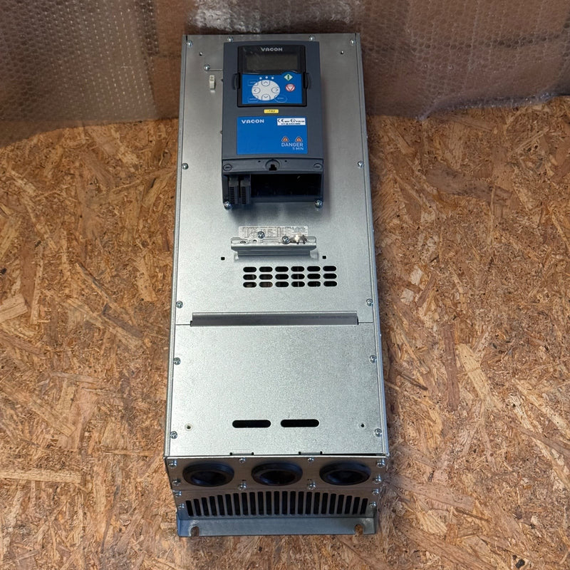 Danfoss – NXI01055-A2T0CSV-A1AFBLD2EA+QGLM+FL23+DLDE – VACON NXI Inverter
