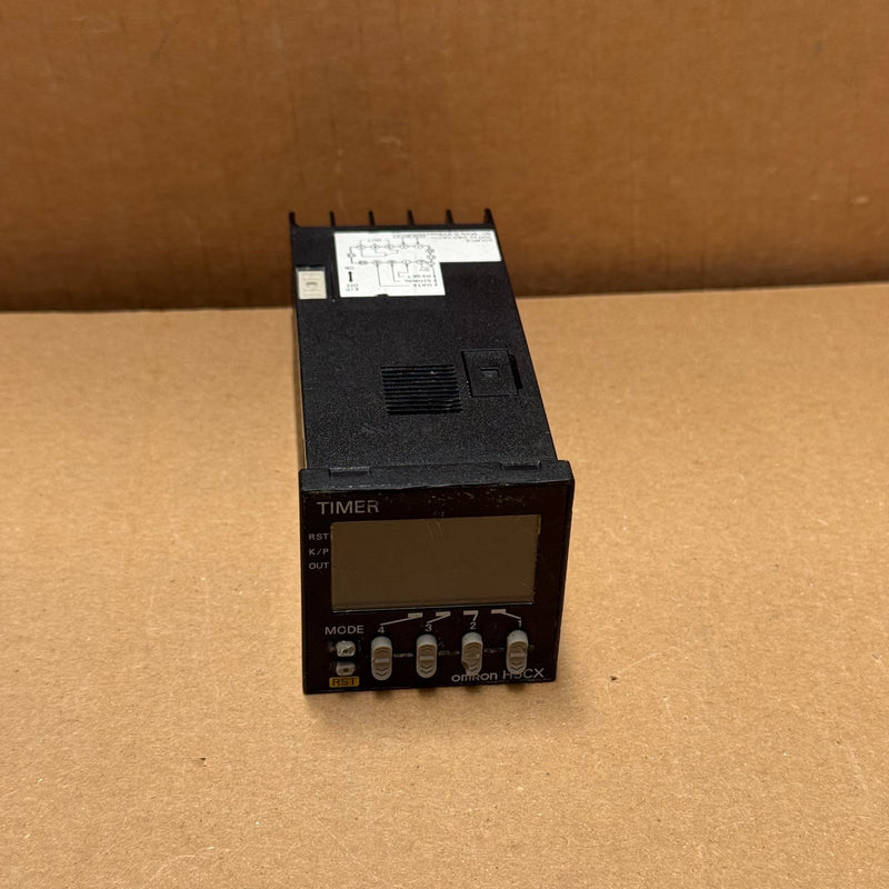 Omron – H5CX-A – DIGITAL TIMER