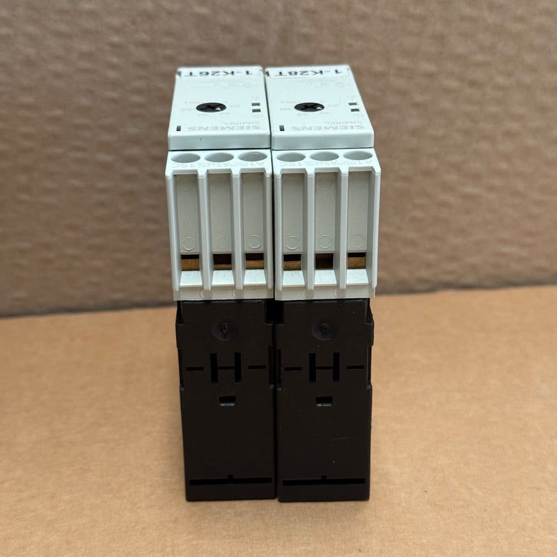 2PCs Siemens – 3RP1513-1AP30 – Electronic On-Delay Timing Relay
