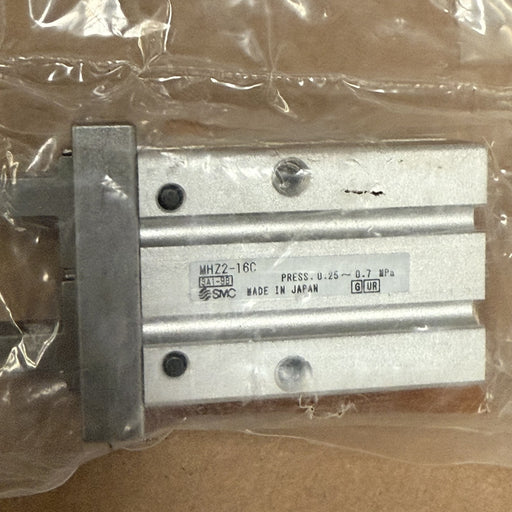 SMC – MHZ2-16C – 1 Parallel Finger Gripper MHZ216C