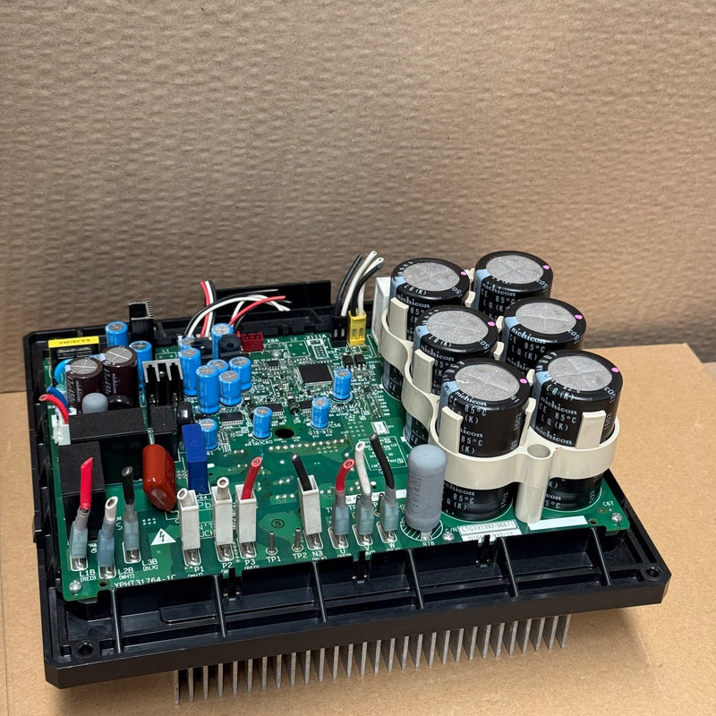 Daikin – PC1135-2 (B) / CIMR-POD45P5BI-E – Inverter Assembly / Control Board