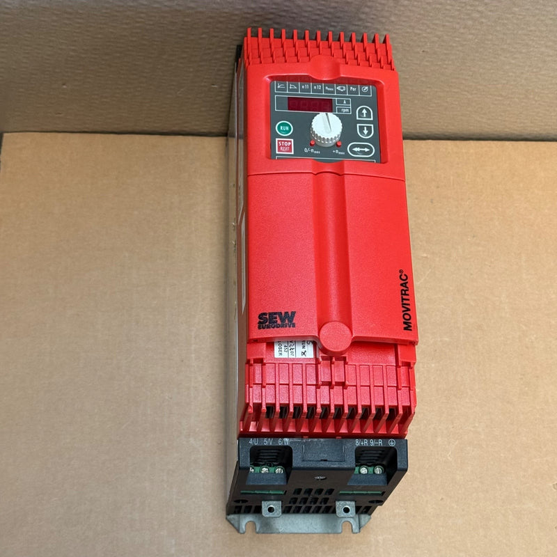 SEW-Eurodrive – MC07A055-5A3-4-00 + MDX60A0054-5A3-4-00 – Frequency Inverter