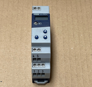 JUMO – 701050/888‑02 – eTRON Series Digital Thermostat/Temperature Controller