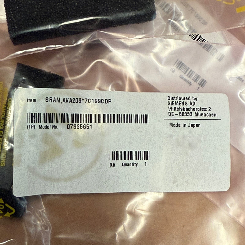 Siemens – 07335651 (SRAM / AVA203*7C199CDP) – Circuit Board Component