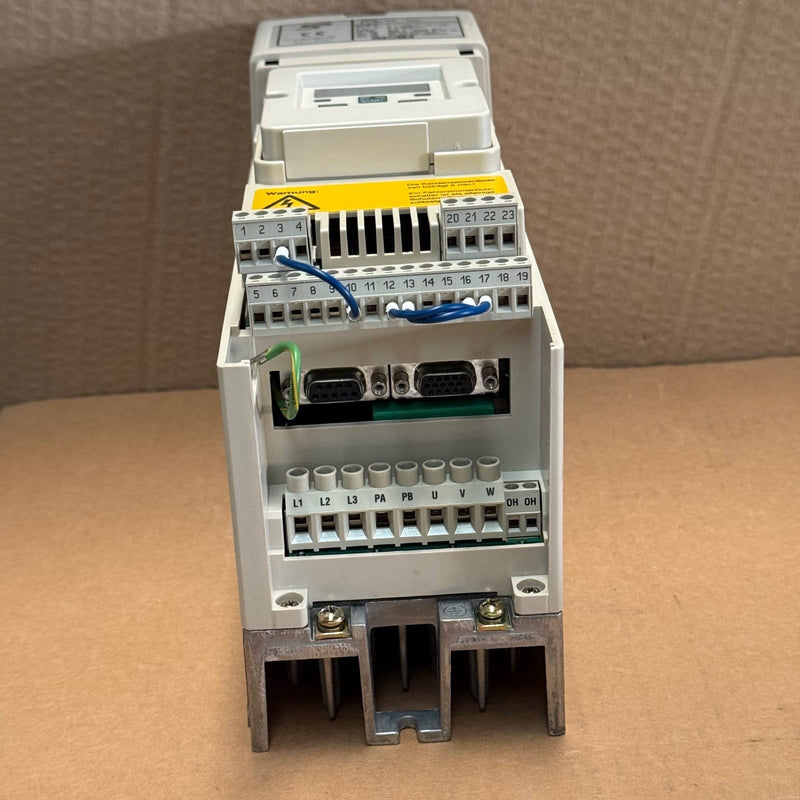 KEB – 33.S4.D4A-3001 – COMBIVERT S4 Servo Drive / Servo Amplifier