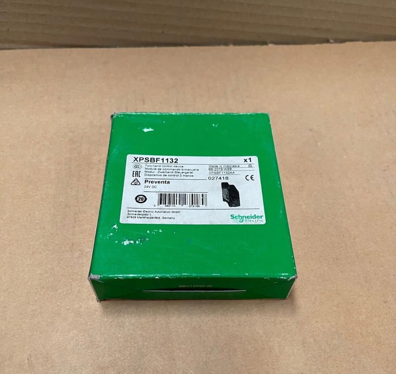 Schneider Electric – XPSBF1132 – Preventa Two‑Hand Safety Control Module 24 V DC