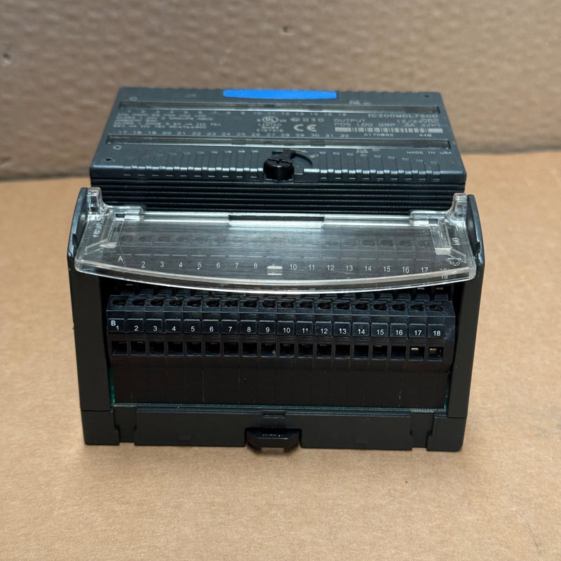 GE Fanuc – IC200MDL750D – 32-Point Discrete Output Module Kit with IC200CHS002D