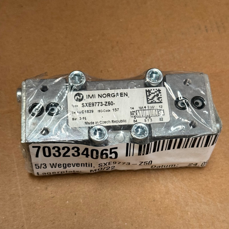 Norgren – SXE9773-Z50 – 5/3-Way Solenoid Pilot Actuated Glandless Spool Valve