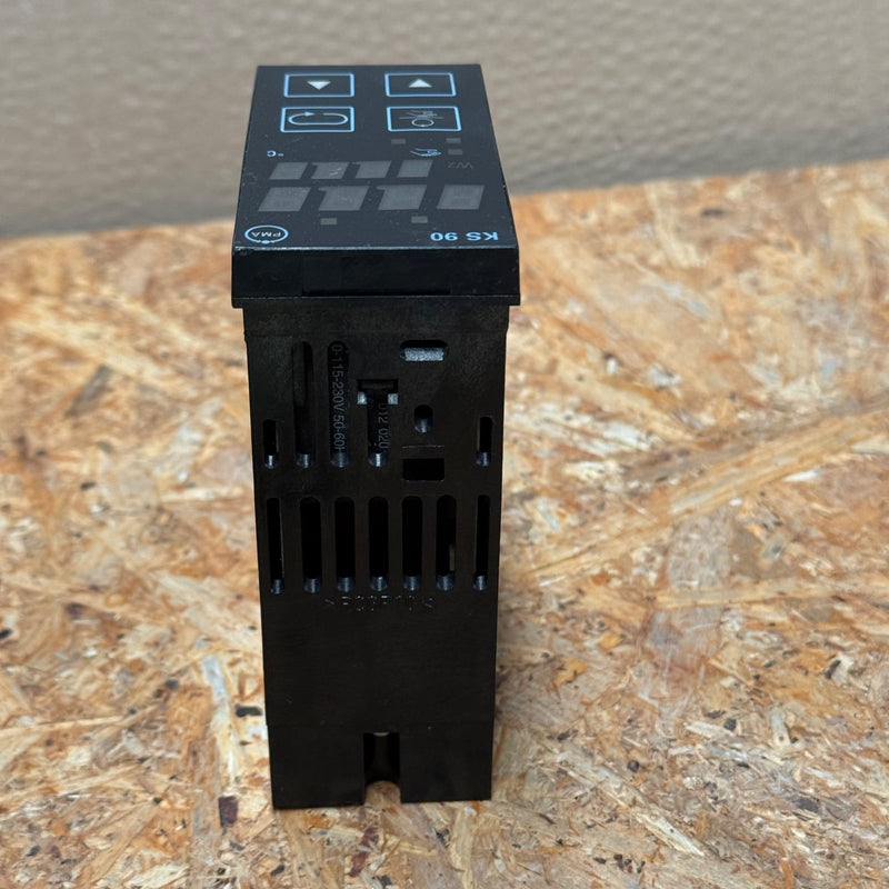 PMA – 940441042001 (KS 90) – Temperature / Process Controller