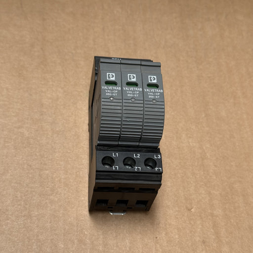 Phoenix Contact – 2859602 – VAL-CP-3C-350 Surge Protector (3PCs with base)