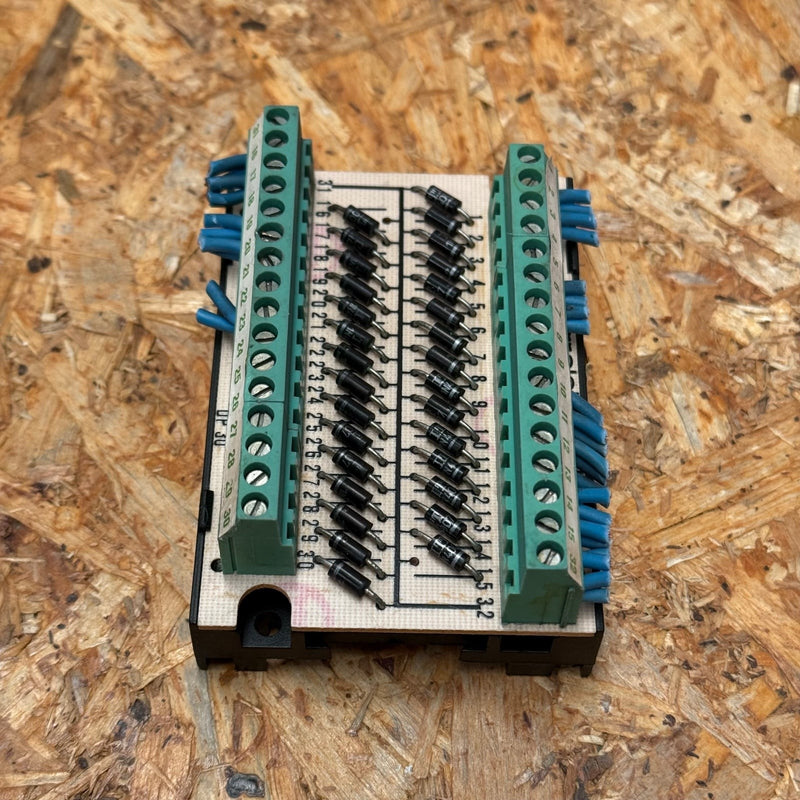Murrelektronik – DP30/1300-1 (DP301300-1) – Diode Gate / Diode Module