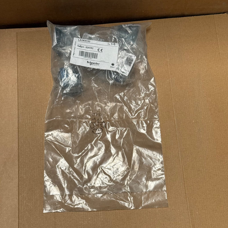 5PCs Schneider Electric – LA1KN133 – auxiliary switch block