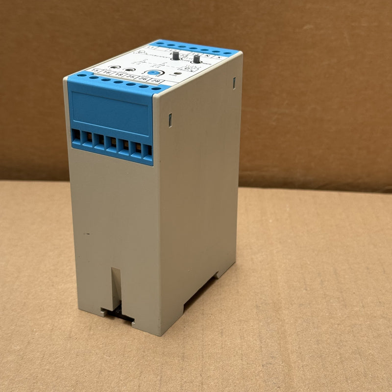 AUTOMATION - 9180.RVJW.02.B / V673 - VOLTAGE RELAY 3AC+N