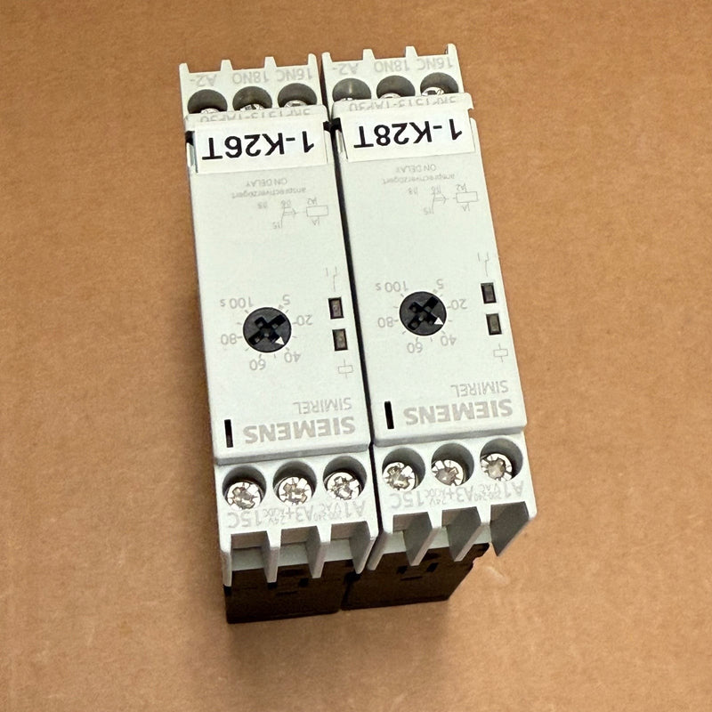 2PCs Siemens – 3RP1513-1AP30 – Electronic On-Delay Timing Relay