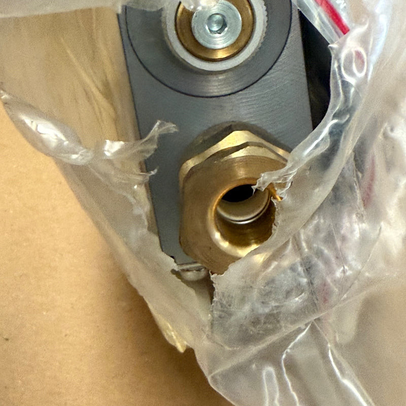 Wandfluh – AEXD32061A-L12 + MKY45/18X60 – Solenoid Poppet Valve