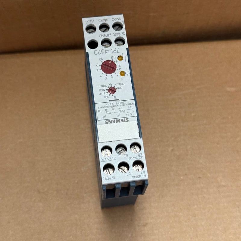 Siemens – 7PU4320-0BN20 – Multifunction Time Delay Relay