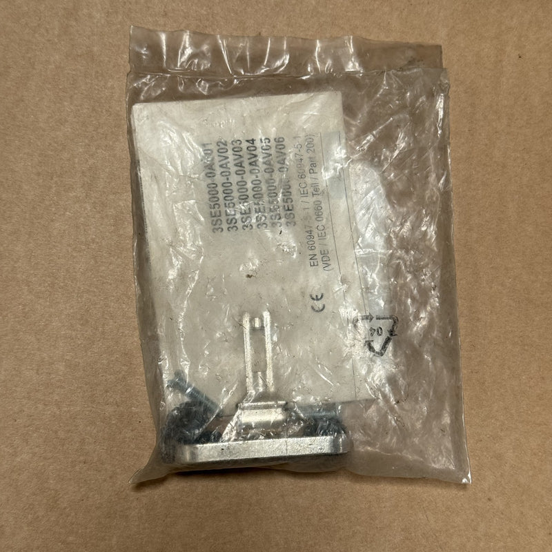 3PCS Siemens – 3SE5000-0AV03 – Separate Actuator