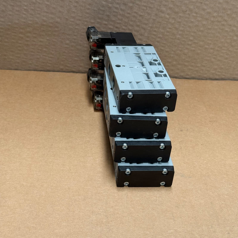 Bosch – 0820058126 – 5/2-Directional Solenoid Valve, Series TC15