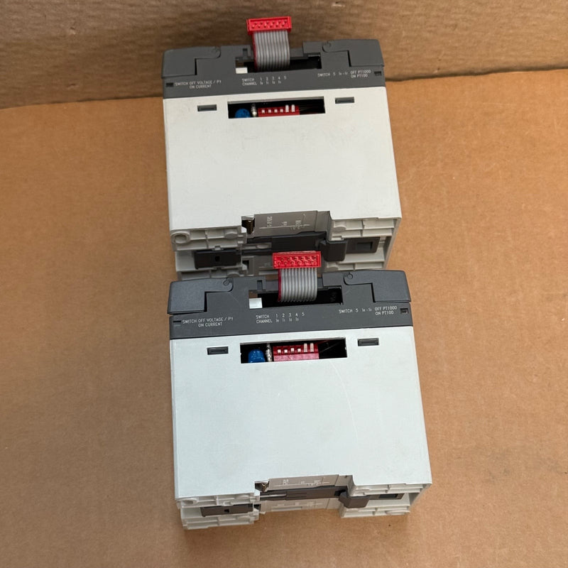 ABB – 1SBP260103R1001 / XM06B5-H11.0 – Analog Input/Output Extension Module