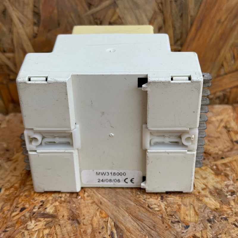 Microtech – CH-DIN – Water Refrigerator and Heat Pump Control Module