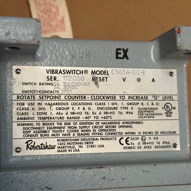 Robertshaw – E365A-DO-E – Vibraswitch Malfunction Detector / Vibration Switch