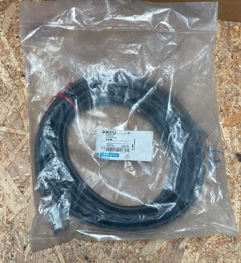 Telemecanique – ZCMC21L5 – Pre‑Wired Connector for ZCMD Limit Switch (5 m)