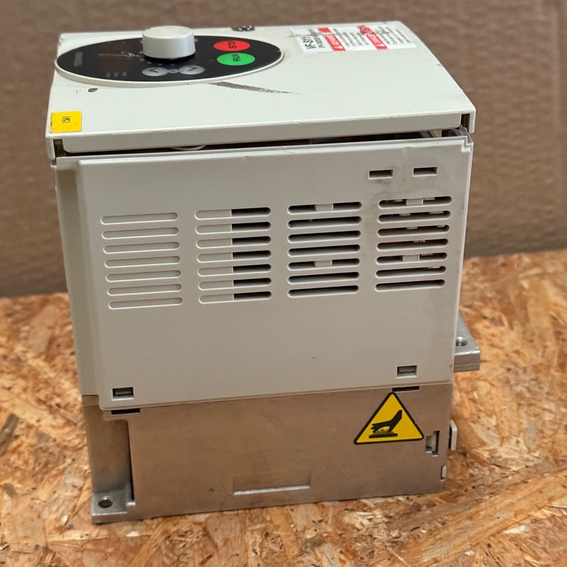 Toshiba – VFS11-4007PL-WP (R5) – Tosvert 3-Phase Industrial Frequency Inverter