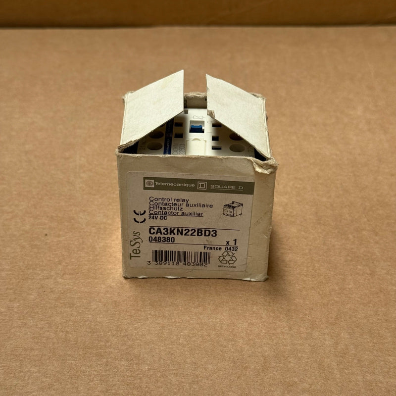 Telemecanique – CA3KN22BD3 – TeSys K Control Relay 2NO+2NC 24 V DC