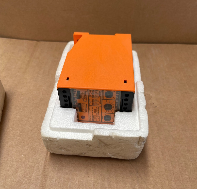 IFM Electronic – DZ34‑A – Speed Monitor / Frequency Relais Module