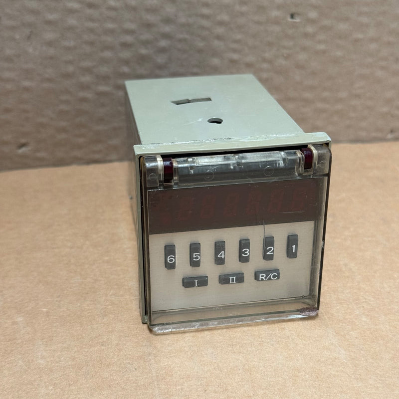 Hengstler – E608A-56 (CDPS-24) – Electronic Preset Counter / Digital Tachometer