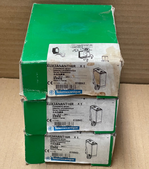 Telemecanique – XUX2ANANT16R – Thru‑Beam Photoelectric Sensor Emitter