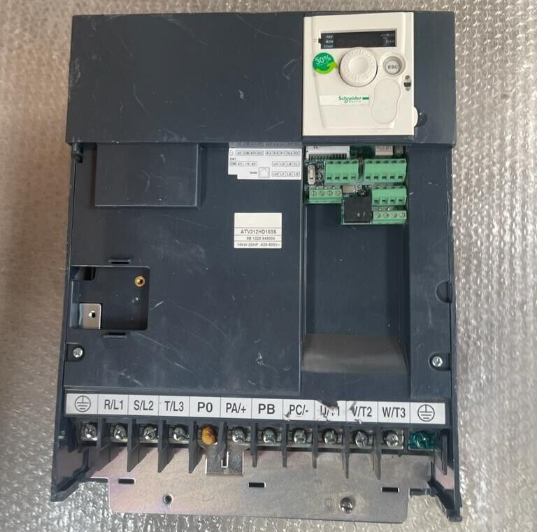 Schneider Electric, ATV312HD15S6, Variable Speed Drive 15kW - 20HP