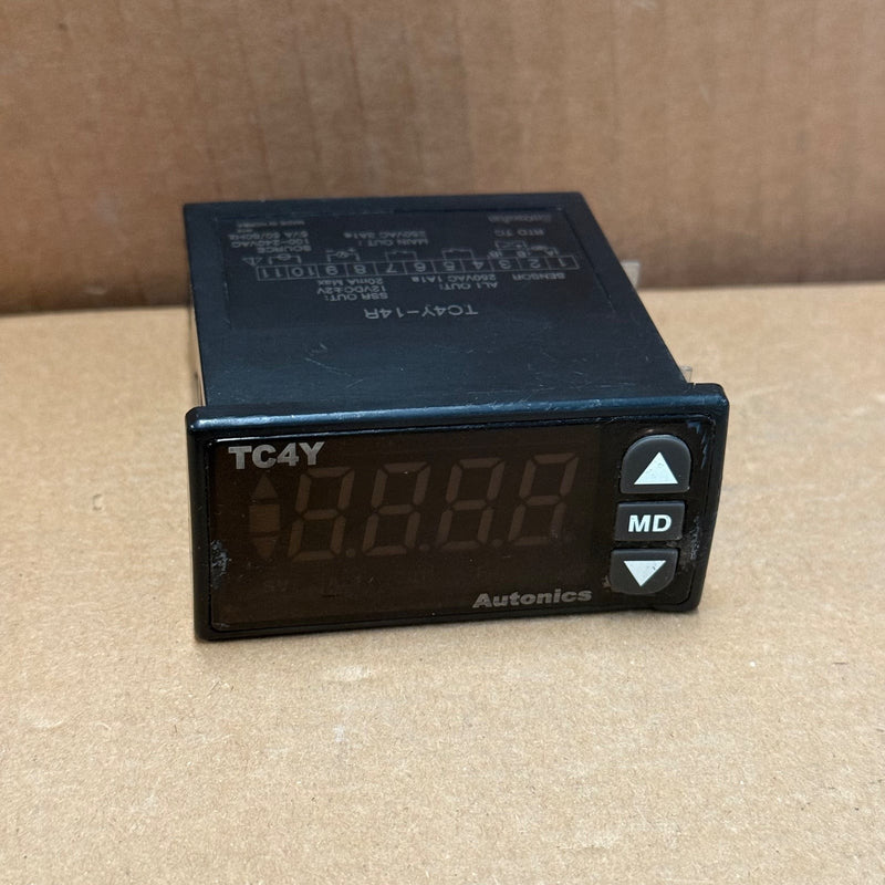 Autonics – TC4Y-14R – Economical PID Temperature Controller