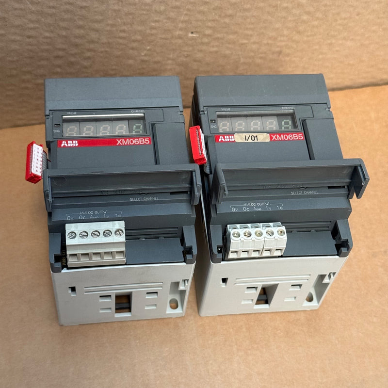 ABB – 1SBP260103R1001 / XM06B5-H11.0 – Analog Input/Output Extension Module