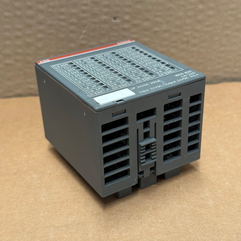 ABB – DA502 / 1SAP250800R0001 – Digital/Analog I/O Expansion Module