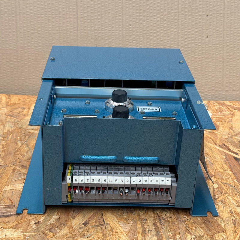 A.C.E.O. – 15074/6313 – Voltage Regulator / Regulateur de Tension (380V, 50Hz)