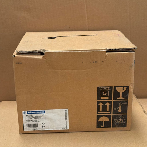 Telemecanique – VX5A1H075N4 – Altivar AC Variable Frequency Drive 0,75kW/1HP