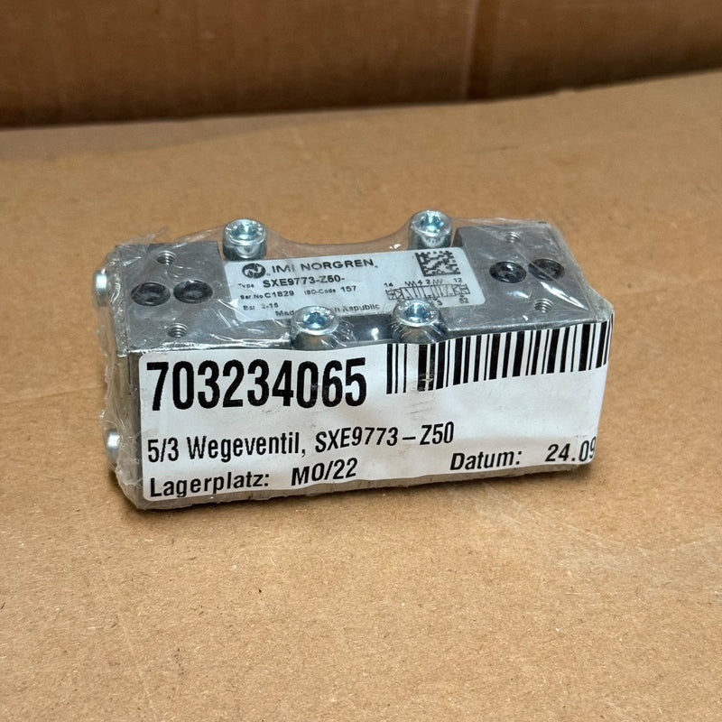 Norgren – SXE9773-Z50 – 5/3-Way Solenoid Pilot Actuated Glandless Spool Valve