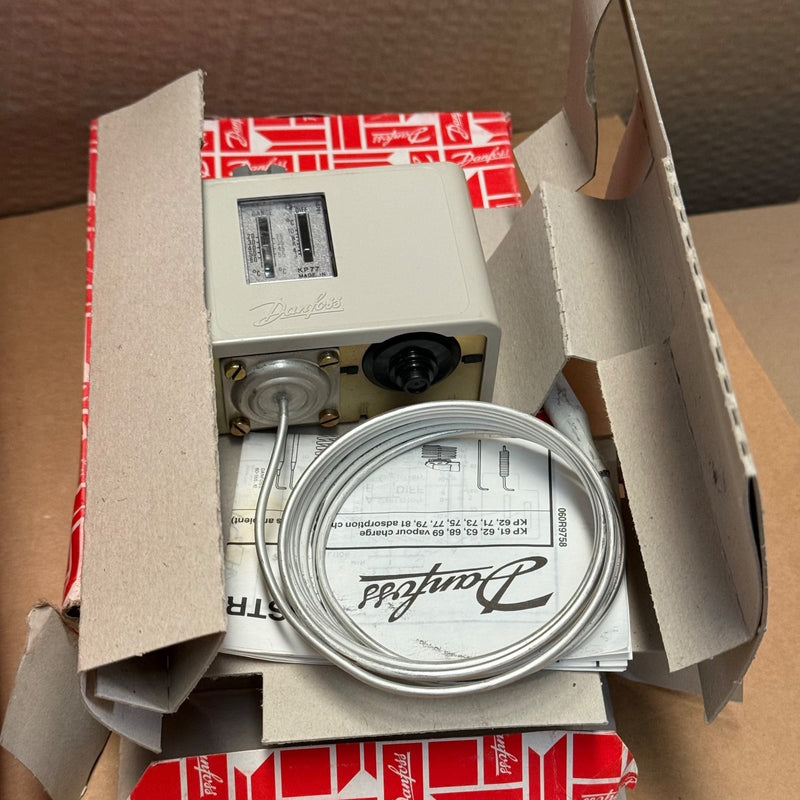 Danfoss – 060L1121 (KP77) – Temperature Control Switch / Thermostat