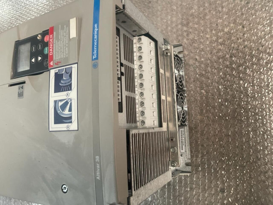 Telemecanique - ATV38HD23N4 - ATV38 380/460V 15KW